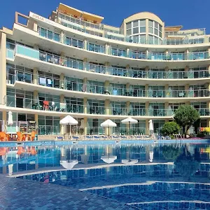 3* Aparthotel Julia Family