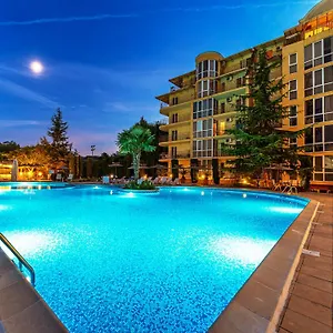 Joya Park Golden Sands